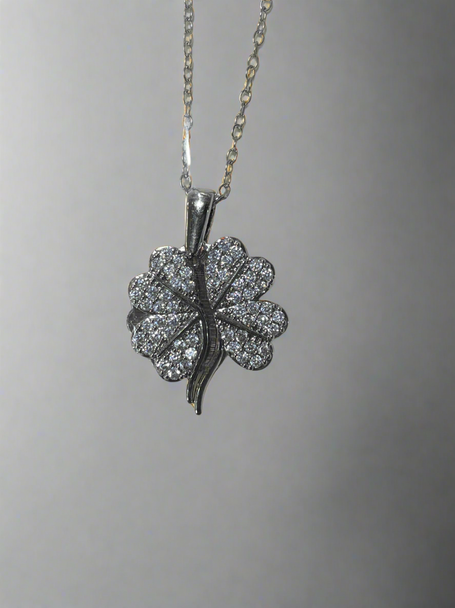 Leaf Clover Pendant